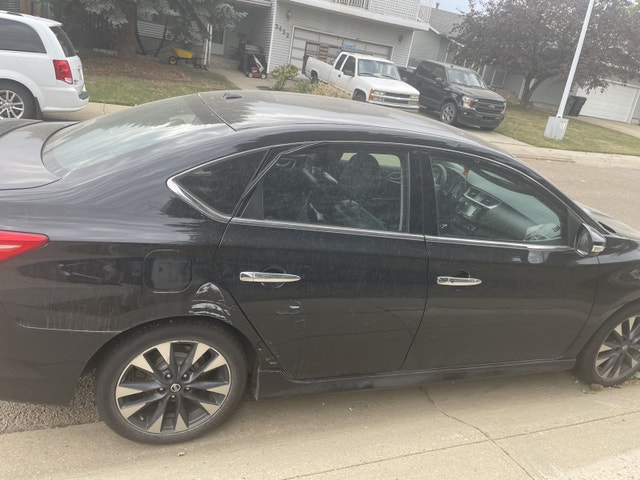 2016 Nissan Sentra SR - Needs Transmission Work - photo 4