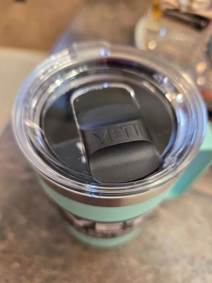 YETI Rambler Mug 24oz image indicator(2)