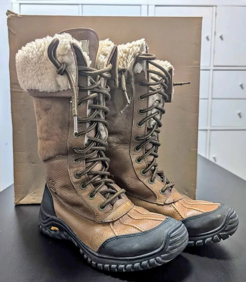 Ugg Adirondack women's tall Boots-size7