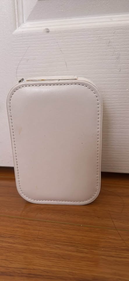 Portable LED Mirror - photo 2