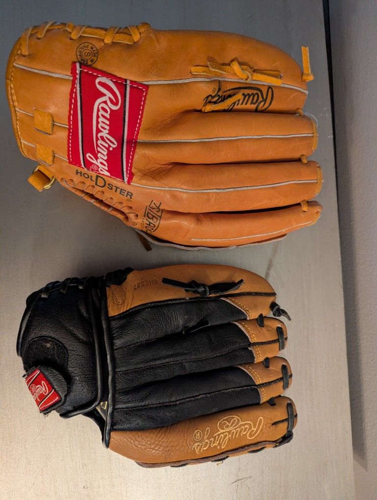 Two Leather Rawlings Baseball Gloves Vintage Like New