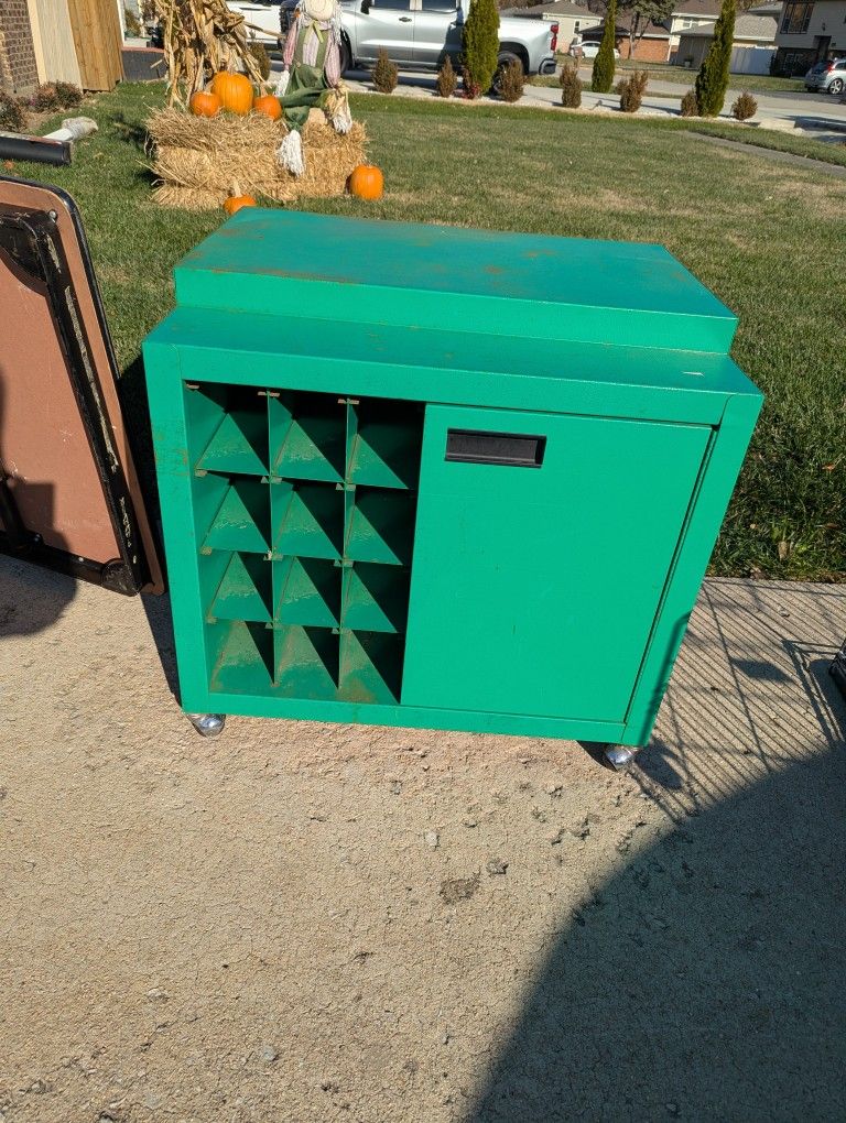 Metal Green Cabinet