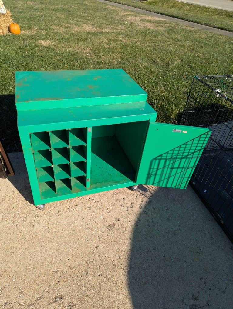 Metal Green Cabinet - photo 5