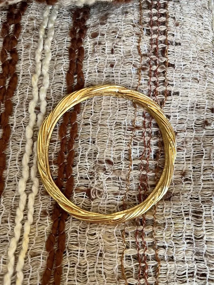 Vintage 22k Italian Gold Plated Bangle