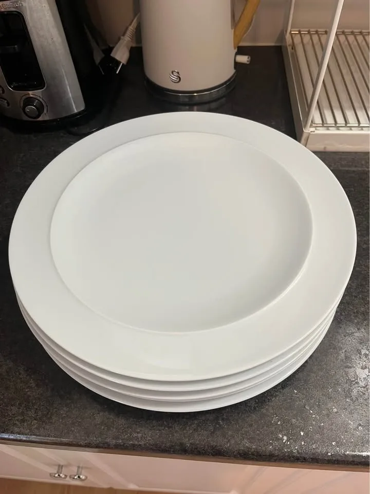 White by Denby Plates image indicator(5)