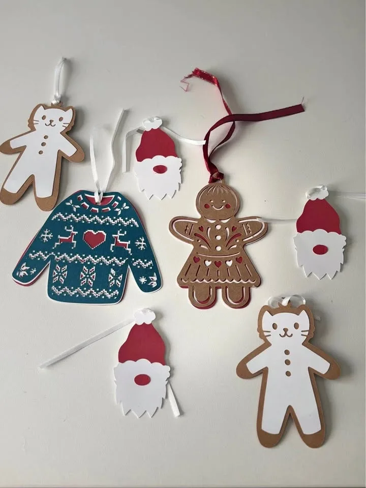 HOLIDAY GREETING CARDS & GIFT TAGS!!