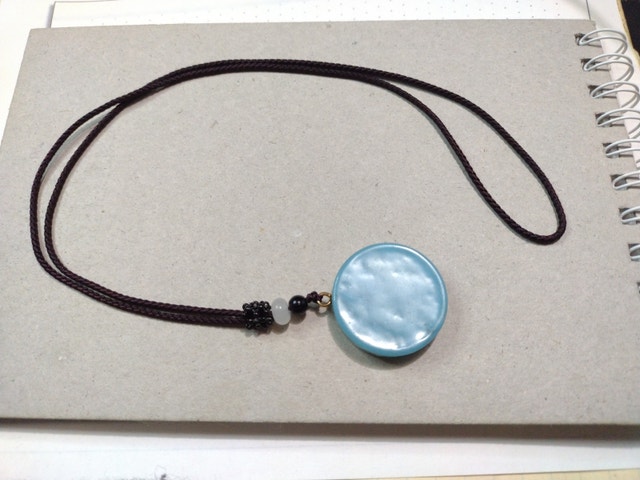 Eye of horus pendant necklace, gold on aquamarine - photo 5