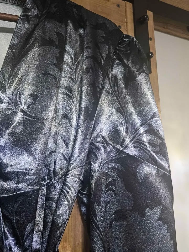 Ladies dress - NWT image indicator(3)