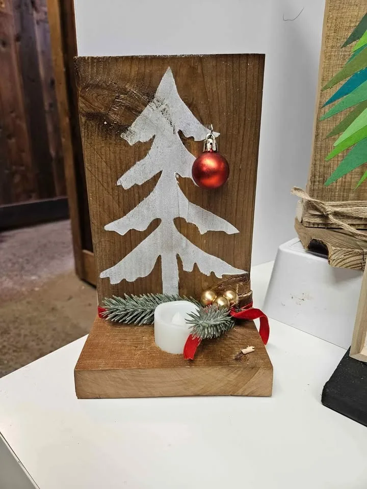 Farmhouse Christmas image indicator(8)