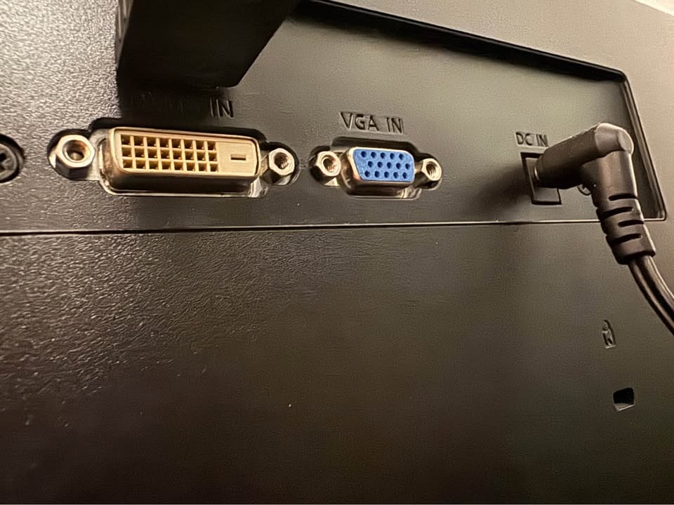 Acer 27” Monitor – Used Like New - photo 3