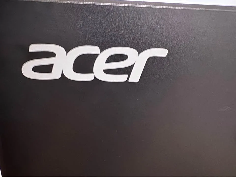 Acer 27” Monitor – Used Like New image indicator(2)