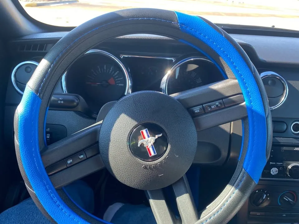 2005 Ford Mustang GT image indicator(5)