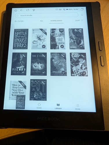 MEEBOOK M7, 6.8" E-ink E-reader Android 11 Bundle