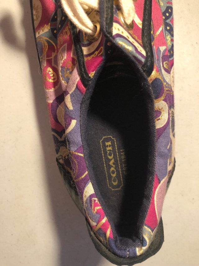 slightly used Coach shoes - photo 3