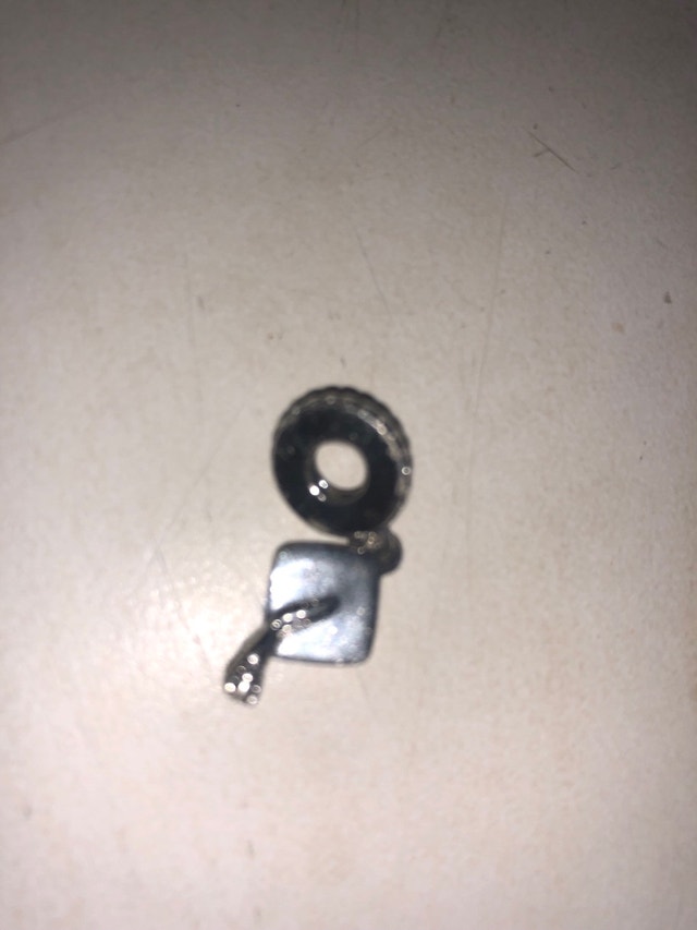 pandora grad charm