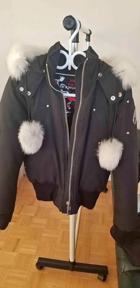 Moose Knuckles - Bomber Jacket Women (size s)