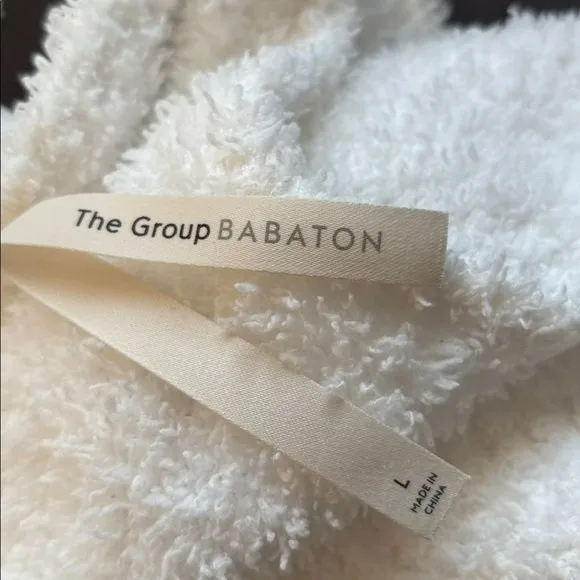 THE GROUP BABATON White Crop Lounge/Casual Tank image indicator(2)