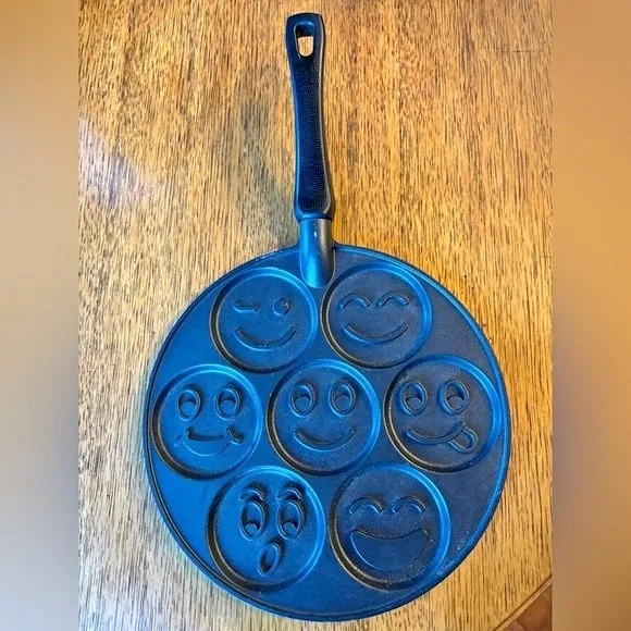 NORDIC WARE Emoji Non Stick Mini Pancake Make