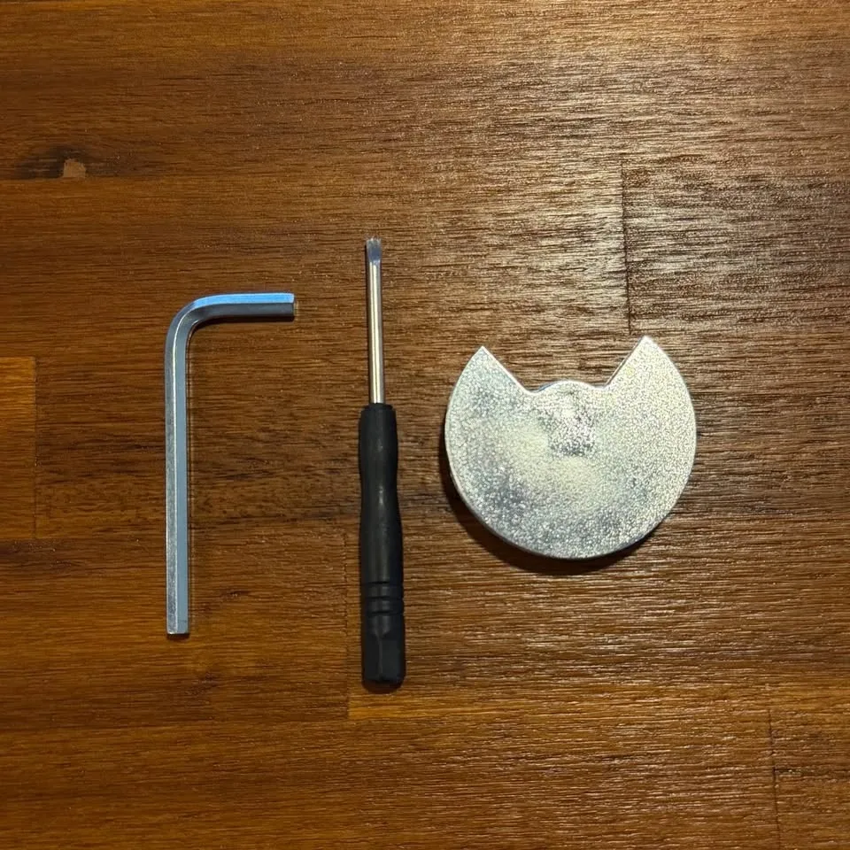 VersaDesk PowerPro 30-Inch Electric Standing Desk image indicator(6)