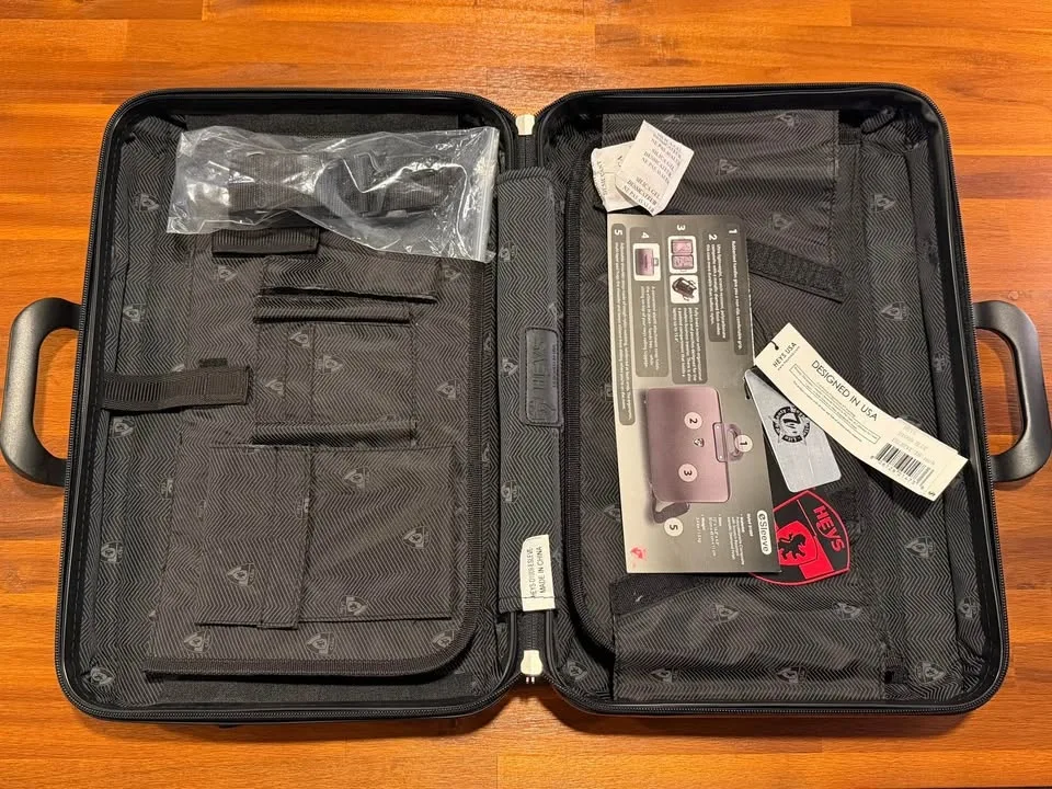 Heys Smart Luggage Hard Shell Briefcase Attache image indicator(3)