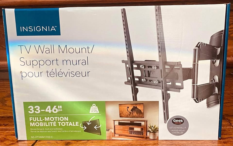 Insignia Full Motion 33-46” TV Wall Mount