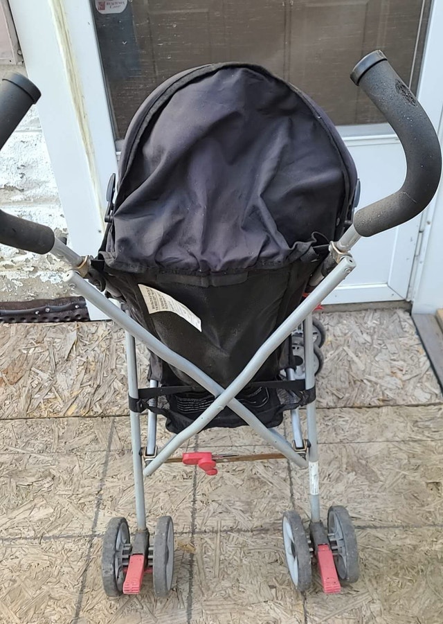 Kolcraft Lightweight Stroller - photo 3
