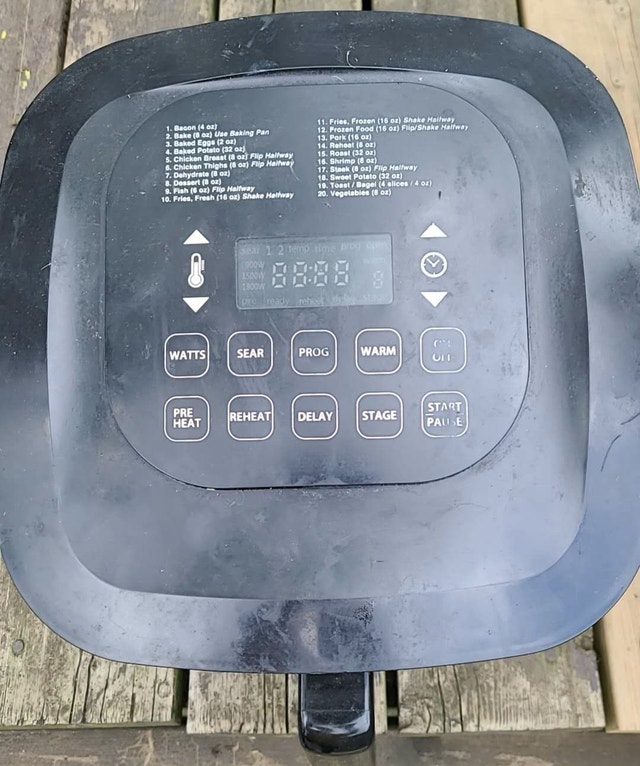 Nuwave Air Fryer - photo 2