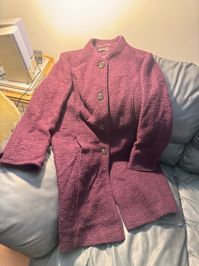 Ellen Tracy Wool Coat like new - photo 2