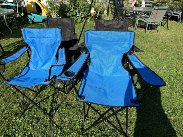 folding chairs outside chairs