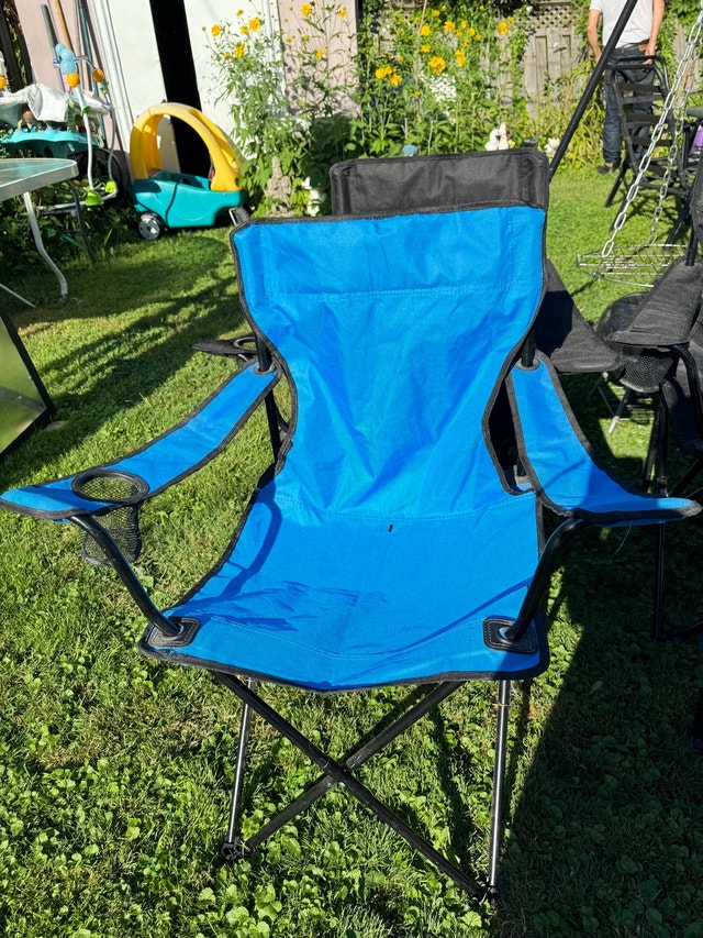 folding chairs outside chairs - photo 2
