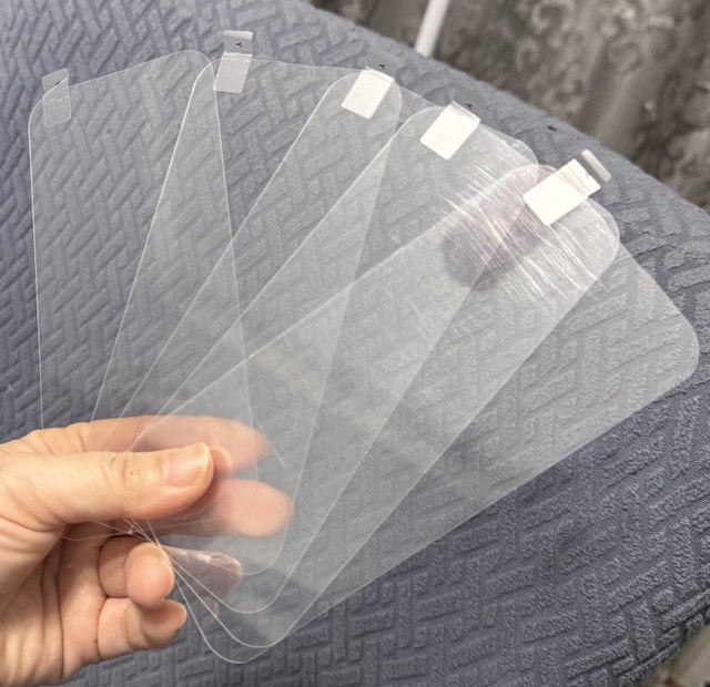 iPhone screen protector