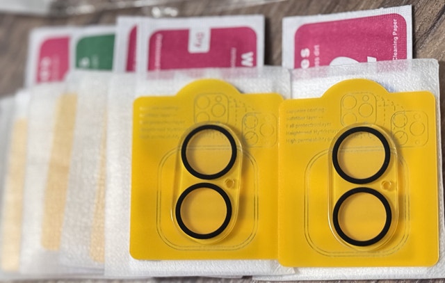 iPhone lenses protector - photo 2