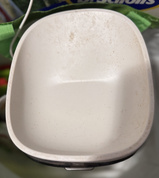 Automatic Pet Feeder - photo 2