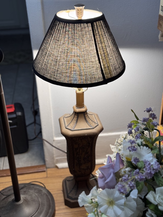 Table Lamp - photo 2