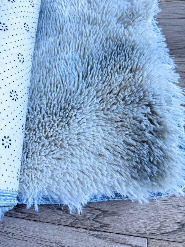 Area Rug - photo 2