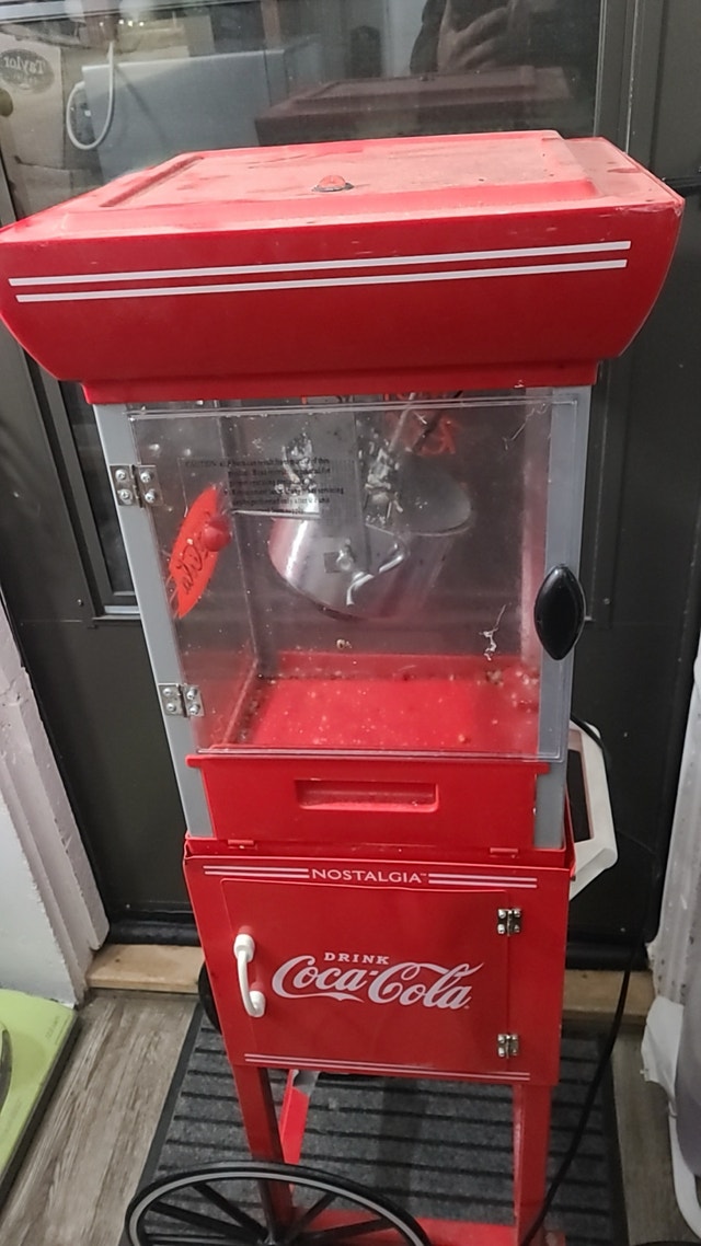 Coca-Cola Nostalgia Popcorn Machine - photo 3