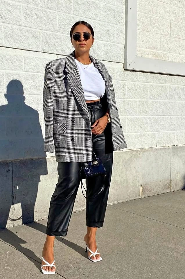 ZARA HIGHWAIST FAUX LEATHR PANTS