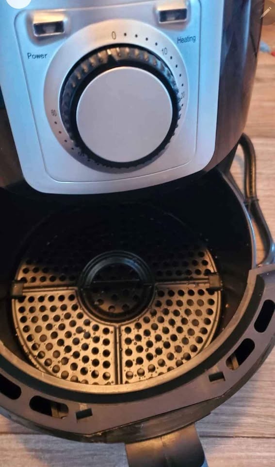 AIR FRYER - Turnofry-COMPACT size -2Q ***Brand New*** - photo 4