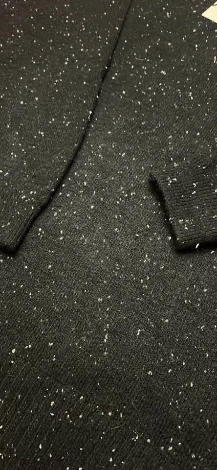 New- Zara women size small oversized sweater image indicator(2)