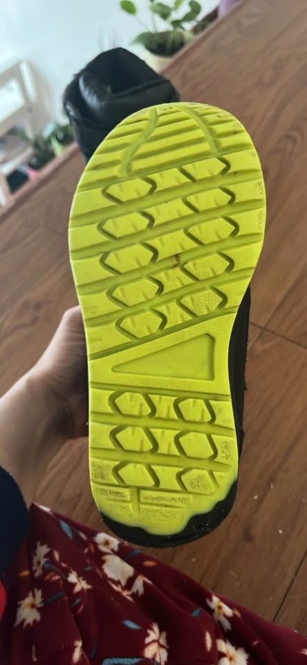 Kids winter shoes size 12 - photo 2
