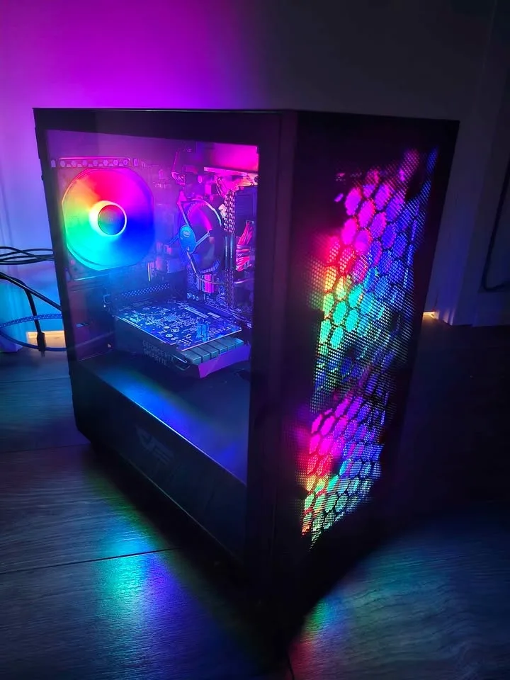 Gaming PC, Core i5, RTX 3050, 16 GB DDR4 image indicator(3)