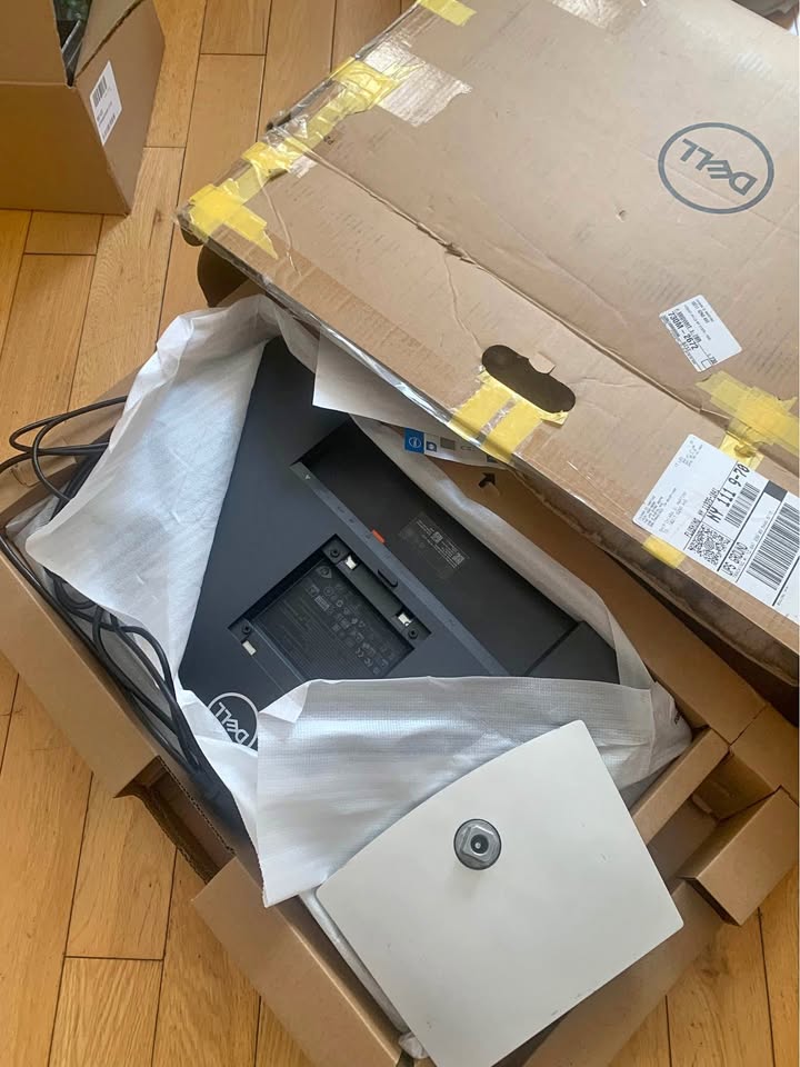 NEW in box DELL monitors (P2422H and P2423de)