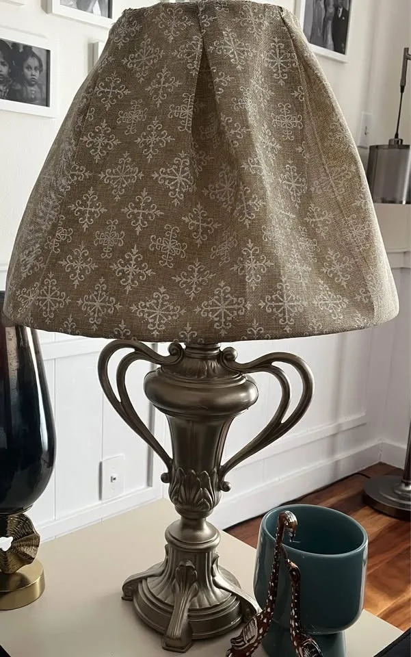 Champagne color heavy metal lamp 30” image indicator(4)