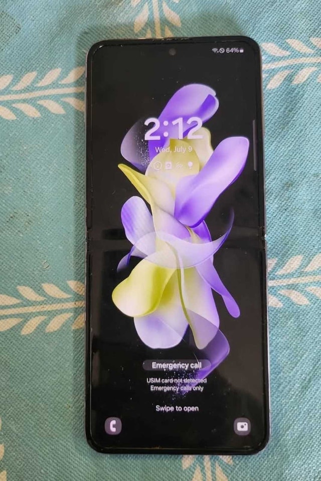 galaxy z flip 4