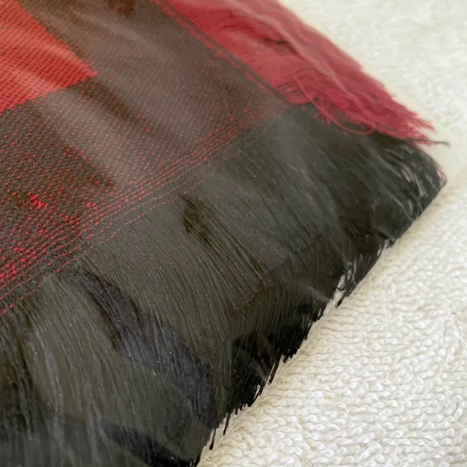 Luxury Pashmina & Silk Scarf/Shawl image indicator(3)