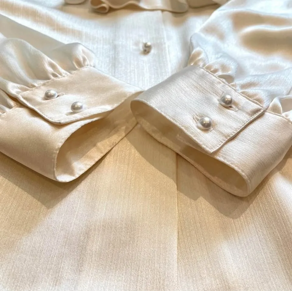 Vintage✨80s Jaclyn Smith Elegant Cream Blouse image indicator(6)