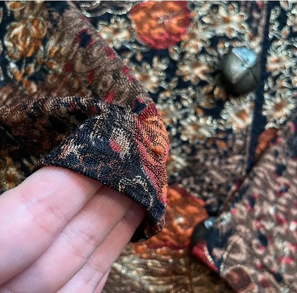 80s Floral Tapestry Blazer with Shoulder Pads image indicator(6)