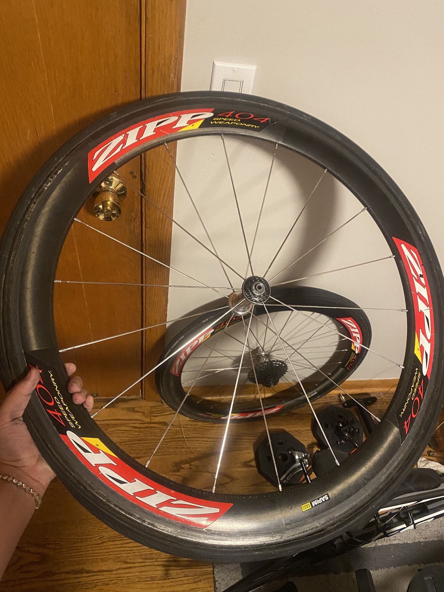 Zipp 404 Speed Weaponry Wheelset - photo 2