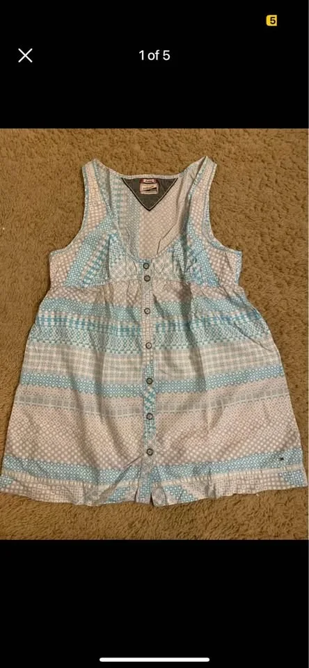 Used tops - size small image indicator(4)