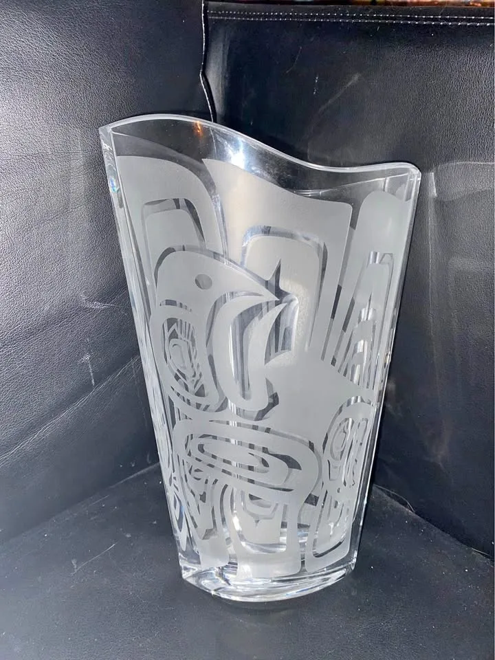 Beautiful Rare Wade Baker Vase